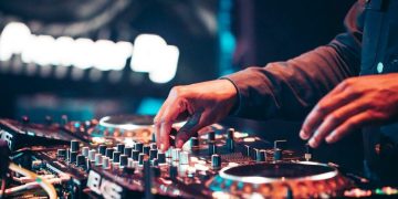 The Ultimate Guide to Finding Quality DJ Services for Your Wedding